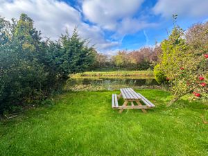 Photo 18- click for photo gallery